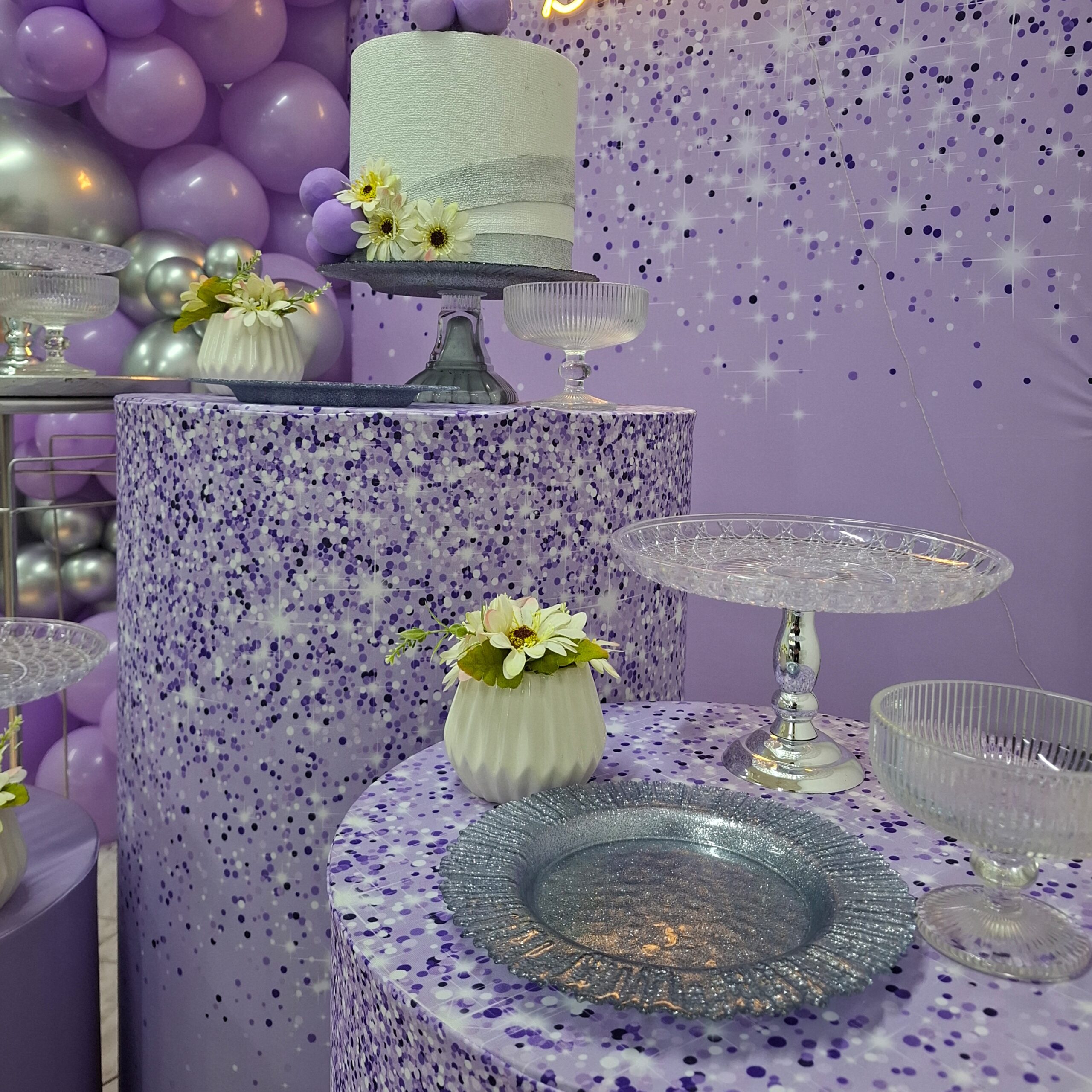 Decoração Festa Adulto,15 Anos, Cenario Lilás e Prata - Imagem 3