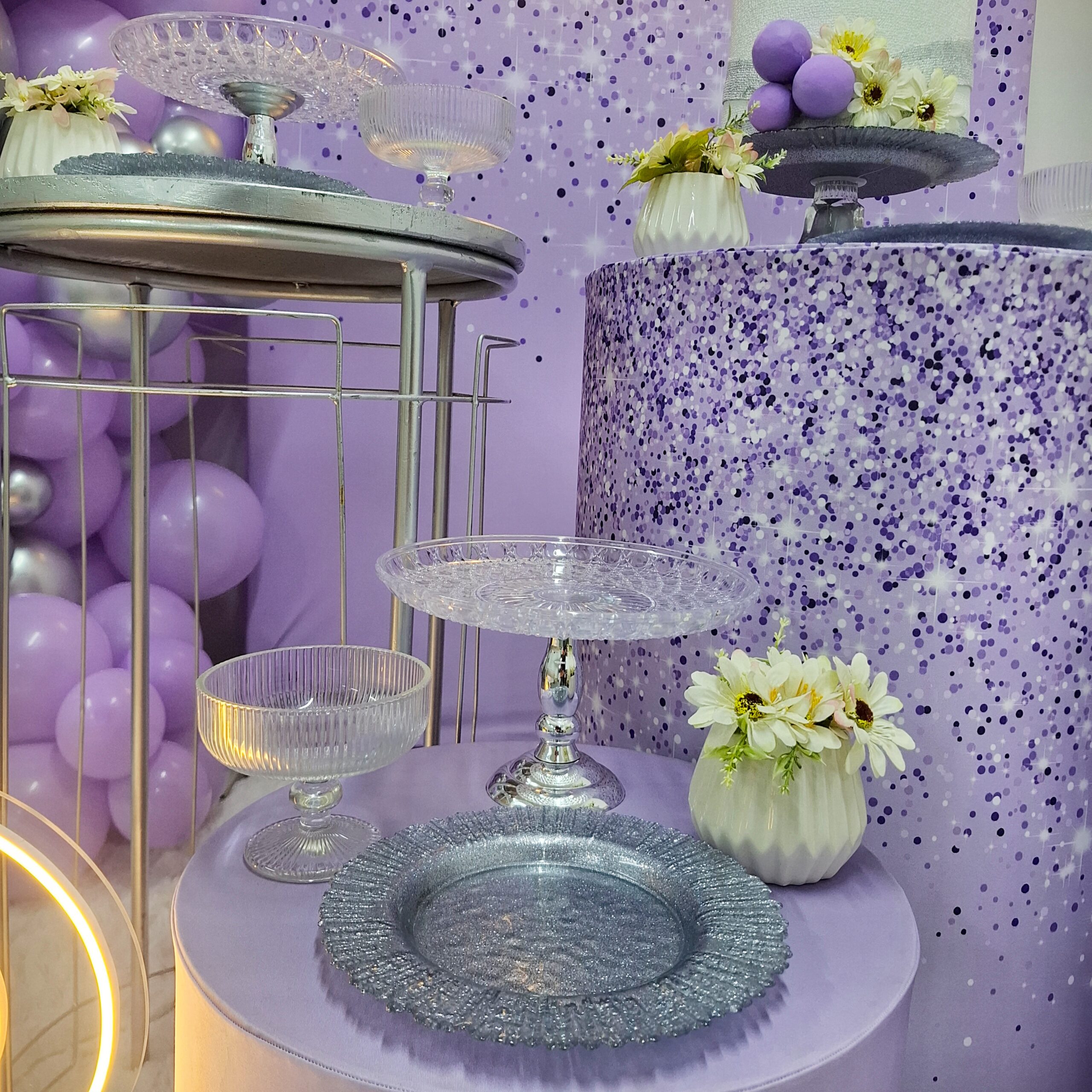 Decoração Festa Adulto,15 Anos, Cenario Lilás e Prata - Imagem 4
